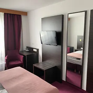 https://hotel-montree.com-bavaria.com